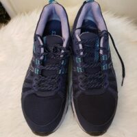 Size 11 Asics Running Shoes